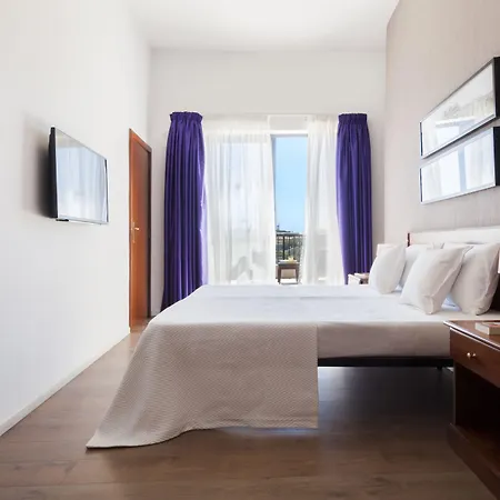 By St Hotel Sliema