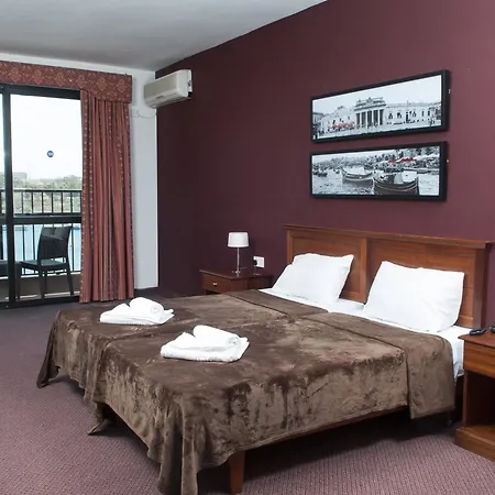 Hotel By St Sliema