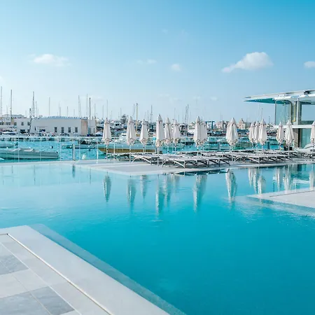 By St Hotel Sliema