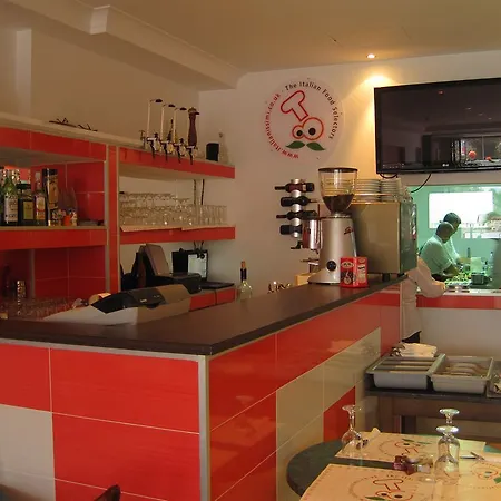 By St Отель Слима