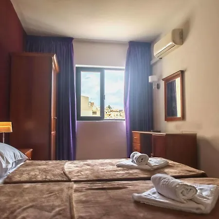 By St Hotel