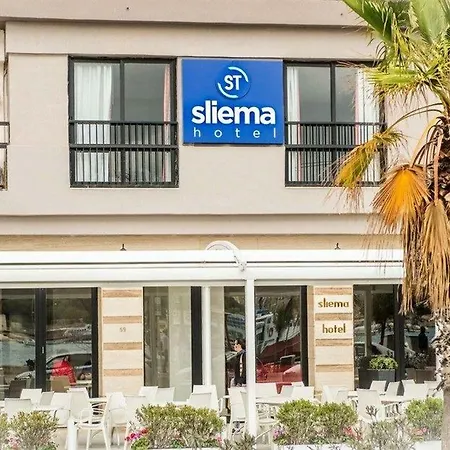 By St 3* Sliema