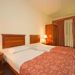 By St Hotel 3*