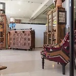 By St Hotel