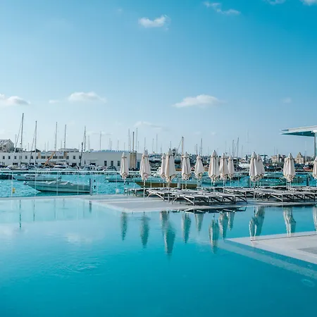 Hotel By St Sliema